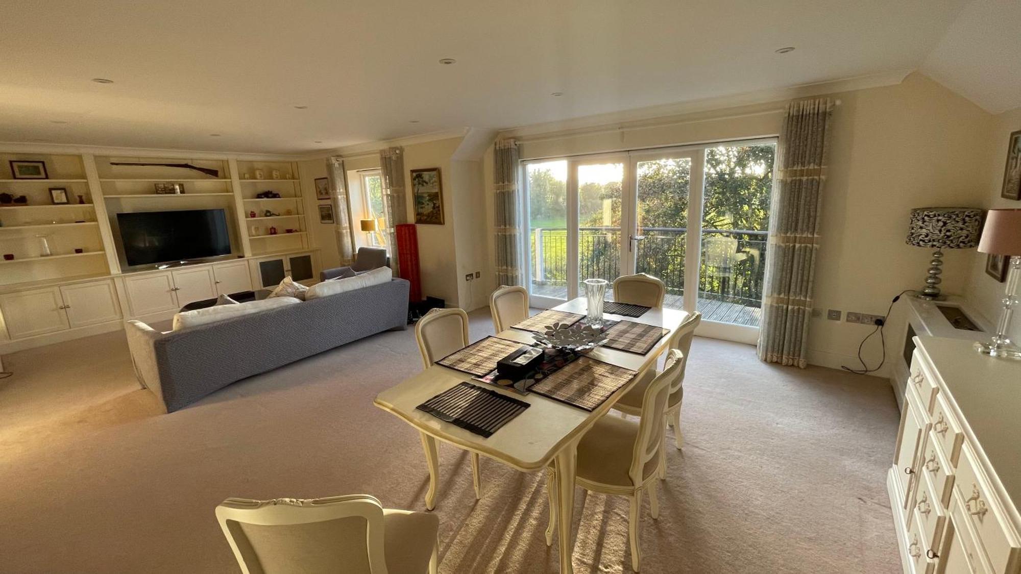 Top Floor En-Suite Double Bedrooms With Great View Of Windsor Castle & Free Parking Εξωτερικό φωτογραφία