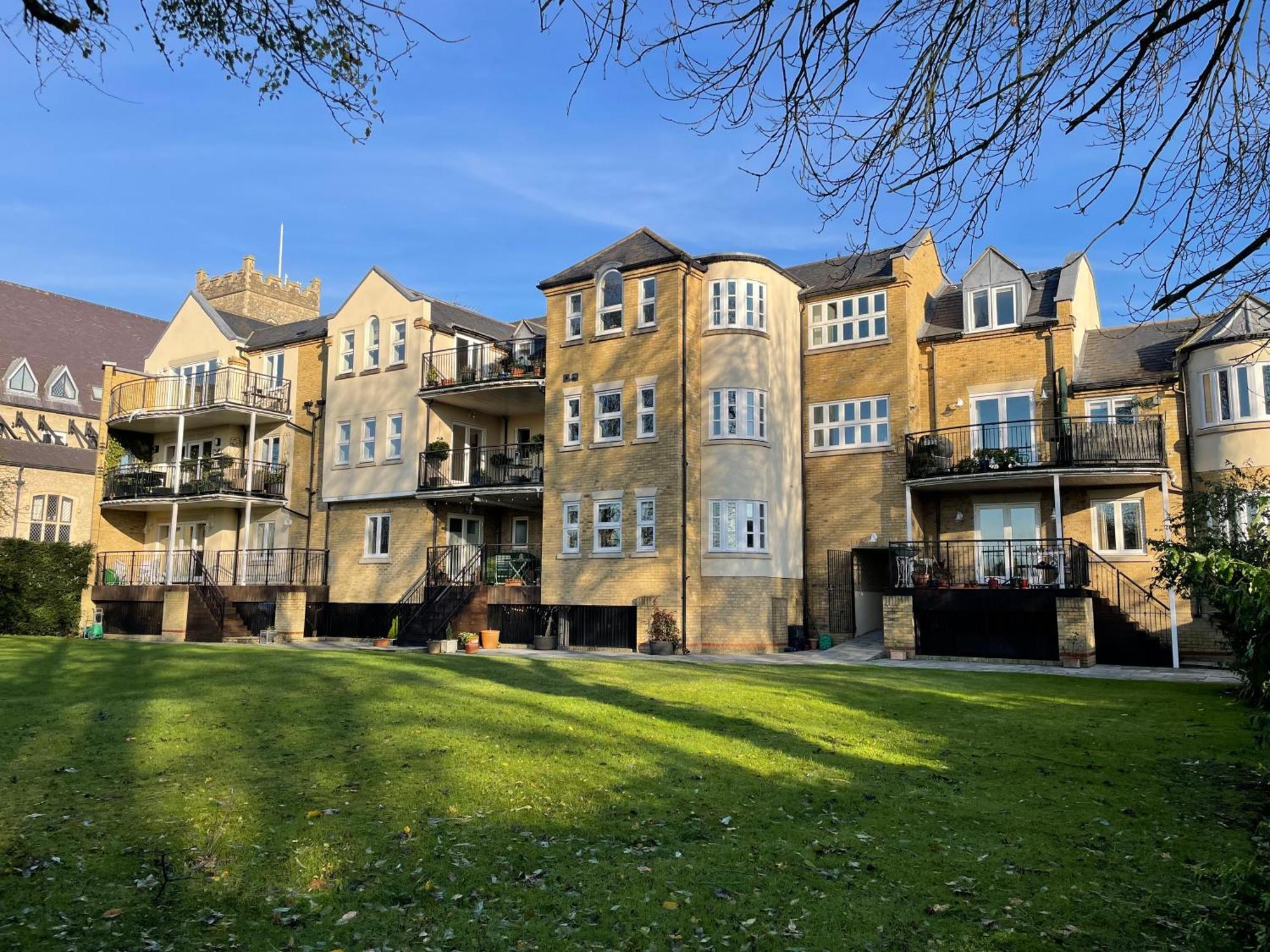 Top Floor En-Suite Double Bedrooms With Great View Of Windsor Castle & Free Parking Εξωτερικό φωτογραφία